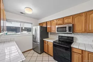 929 N Washington St, Denver, CO 80203 - Photo 5