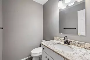 929 N Washington St, Denver, CO 80203 - Photo 13