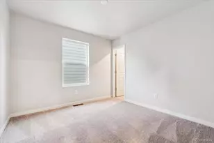 5783 N Ireland Ct, Aurora, CO 80019 - Photo 17