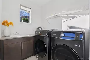 8055 E Prairie Meadow Dr, Denver, CO 80238 - Photo 37