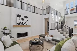 8055 E Prairie Meadow Dr, Denver, CO 80238 - Photo 5