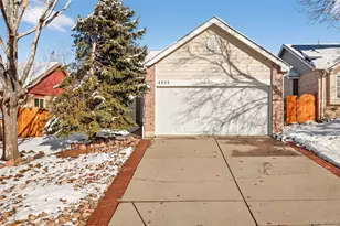 4252 S Ireland Ct, Aurora, CO 80013 - Photo 3