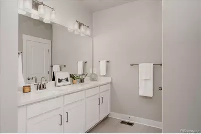 6363 Elmira Street, Denver, CO 80238 - Photo 27