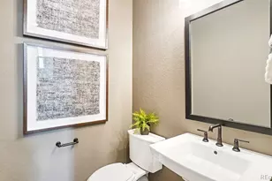 908 Steppe Ln, Windsor, CO 80550 - Photo 11