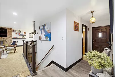 460 Oswego Court, Aurora, CO 80010 - Photo 3