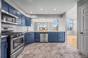 6310 S Harrison Way, Centennial, CO 80121 - Photo 13