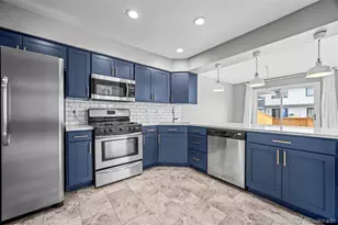 6310 S Harrison Way, Centennial, CO 80121 - Photo 17