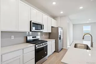 3727 Sandreed St, Dacono, CO 80514 - Photo 7