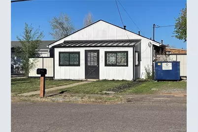 1910 Altura Boulevard, Aurora, CO 80011 - Photo 1