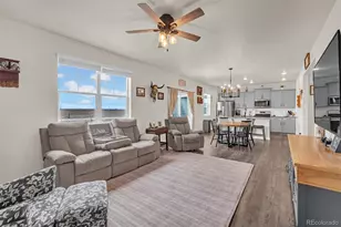 211 Fox St, Bennett, CO 80102 - Photo 7