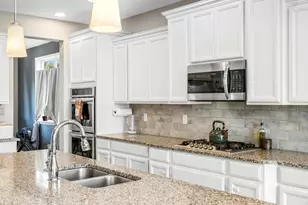 11732 Ouray Ct, Commerce City, CO 80022 - Photo 9