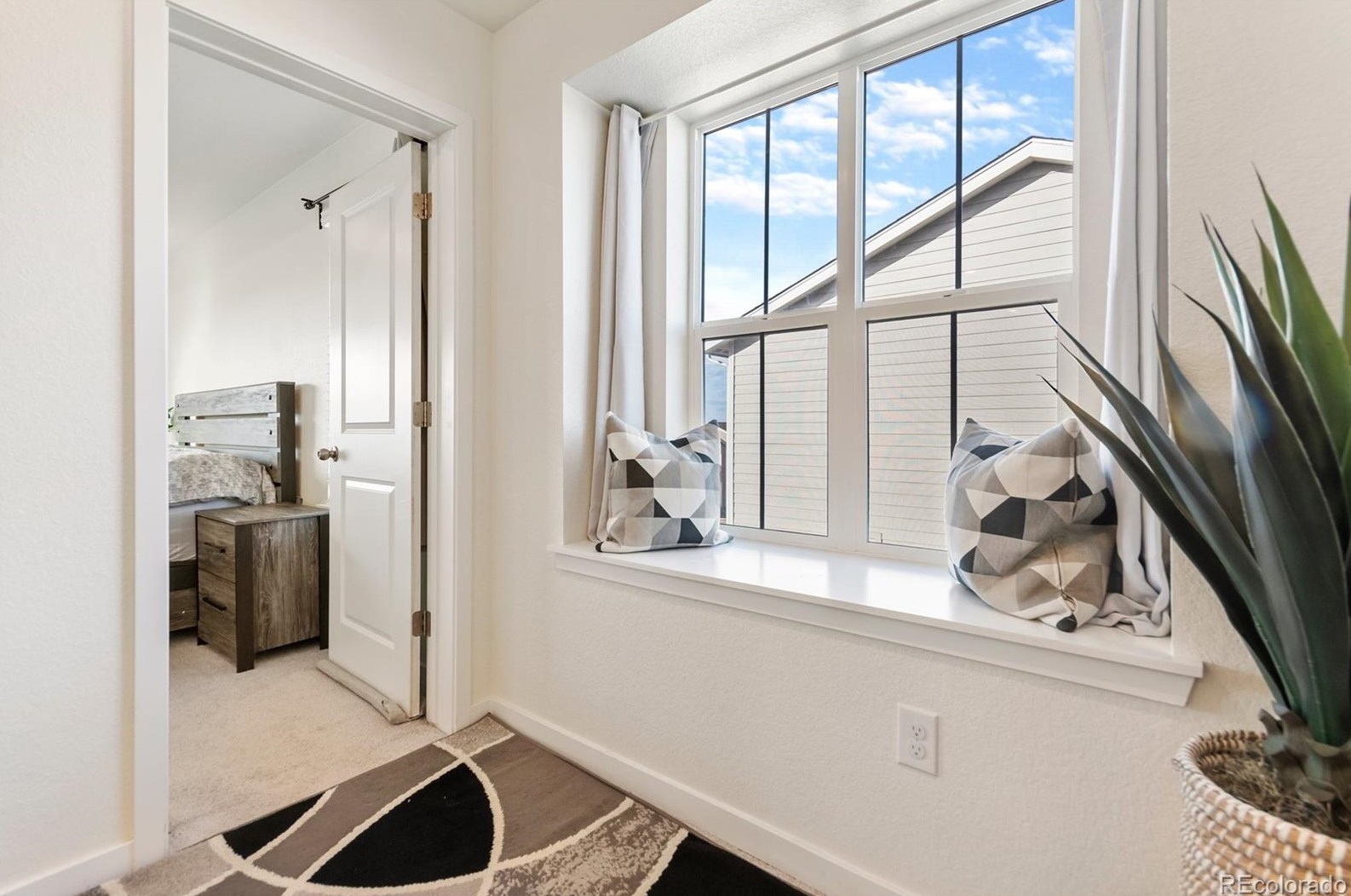 9403 Sedalia St, Denver CO  80022-8854 exterior