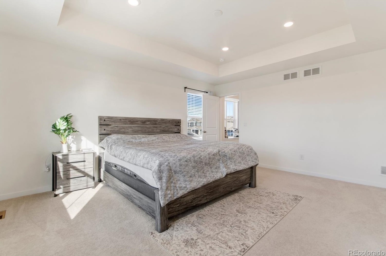 9403 Sedalia St, Denver CO  80022-8854 exterior