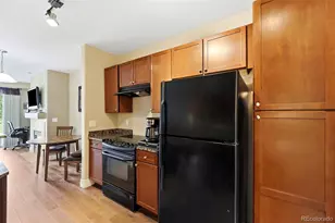 9059 E Panorama Cir, Englewood, CO 80112 - Photo 5