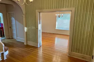 1316 Detroit St, Denver, CO 80206 - Photo 3