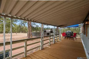 957 Arapahoe Dr, Florissant, CO 80816 - Photo 9