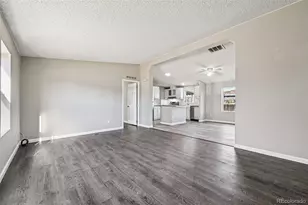 7041 Ash Ct, Commerce City, CO 80022 - Photo 13