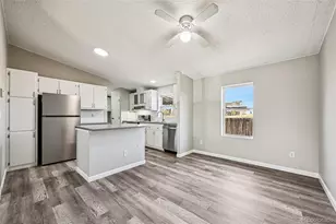 7041 Ash Ct, Commerce City, CO 80022 - Photo 15