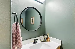 13550 Washington St, Thornton, CO 80241 - Photo 17