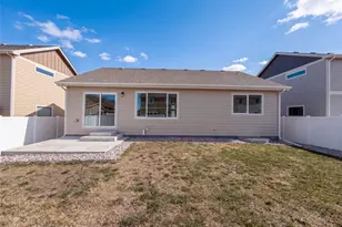 1704 102nd Ave, Greeley, CO 80634 - Photo 5