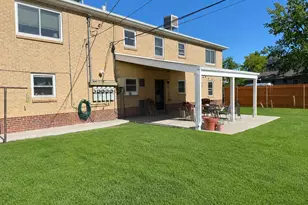 2050 Perry St, Denver, CO 80212 - Photo 9