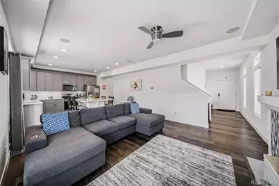 10178 Walden Court, Commerce City, CO 80022 - Photo 9