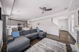 10178 Walden Ct, Commerce City, CO 80022 - Photo 9