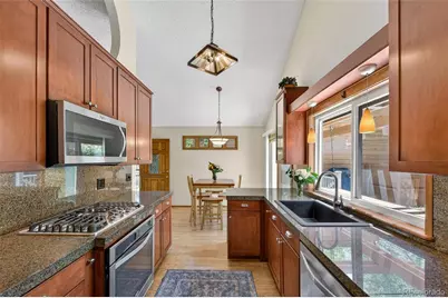 43 S Eagle Circle, Aurora, CO 80012 - Photo 13
