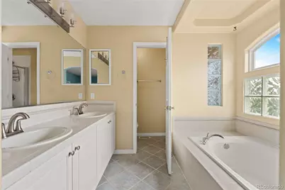 9145 Roadrunner Drive, Highlands Ranch, CO 80129 - Photo 27