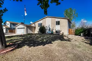3448 S Kalispell St, Aurora, CO 80013 - Photo 3