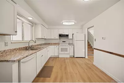 6413 W 76th Avenue, Arvada, CO 80003 - Photo 7