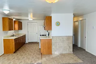 131 10th St, Alamosa, CO 81101 - Photo 3