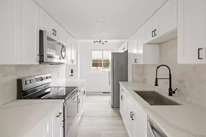 8612 Carr Loop, Arvada, CO 80005 - Photo 7