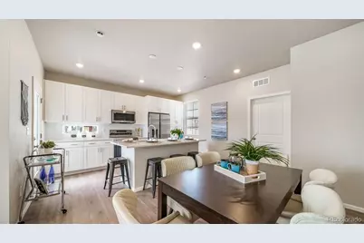 10165 Scranton Court, Commerce City, CO 80022 - Photo 5