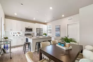 10165 Scranton Ct, Commerce City, CO 80022 - Photo 5