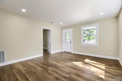 321 Stuart Street, Denver, CO 80219 - Photo 5