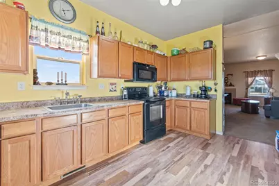 3096 Rose Hill Street, Strasburg, CO 80136 - Photo 15