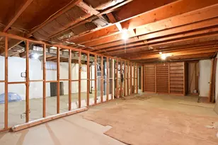275 Moline St, Aurora, CO 80010 - Photo 39