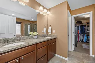 22389 E Chenango Dr, Aurora, CO 80015 - Photo 15