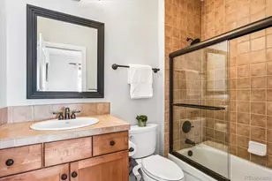 8663 E 29th Pl, Denver, CO 80238 - Photo 33
