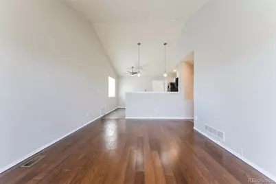 4272 S Ireland Court, Aurora, CO 80013 - Photo 5