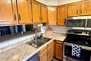 1263 S Idalia St, Aurora, CO 80017 - Photo 3