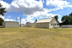 716 Pawnee Ave, Flagler, CO 80815 - Photo 3