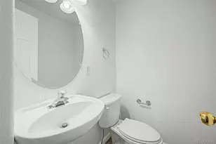 4553 S Auckland Ct, Aurora, CO 80015 - Photo 11
