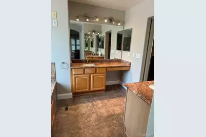 23821 E Whitaker Drive E, Aurora, CO 80016 - Photo 15