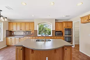 15395 E 117th Pl, Commerce City, CO 80022 - Photo 11