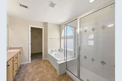 15395 E 117th Place, Commerce City, CO 80022 - Photo 17