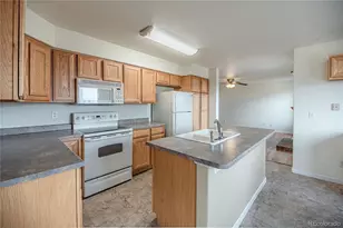 7119 Lone Eagle Ln, Colorado Springs, CO 80925 - Photo 7