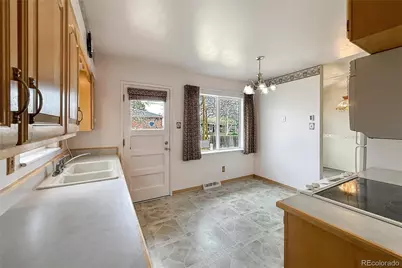 12187 W New Mexico Place, Lakewood, CO 80228 - Photo 15