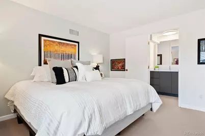 2 Adams Street #806, Denver, CO 80206 - Photo 15